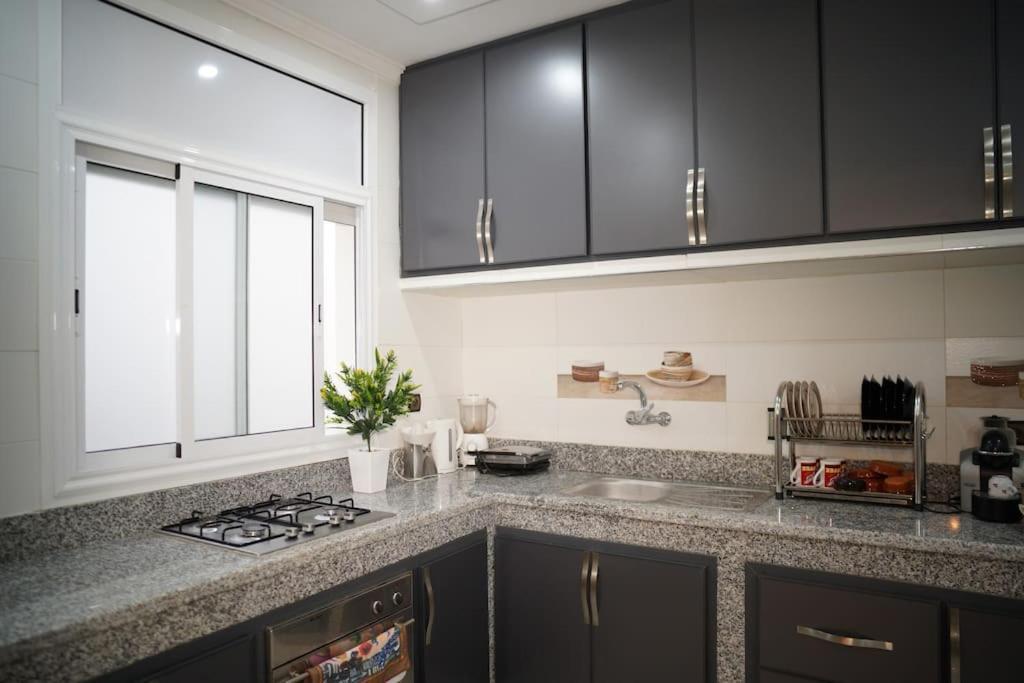 Apartment Spacious, Confort, Iptv, Wi-fi Rapide 200 Mbps